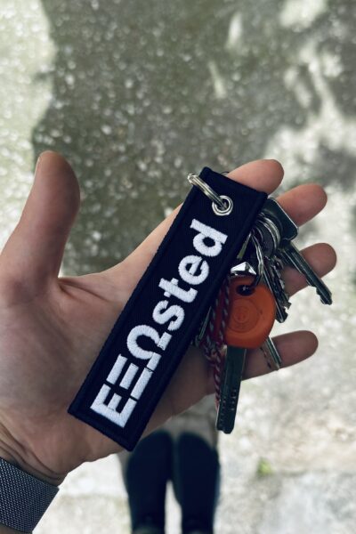 ΕΞΩsted Μπρελόκ